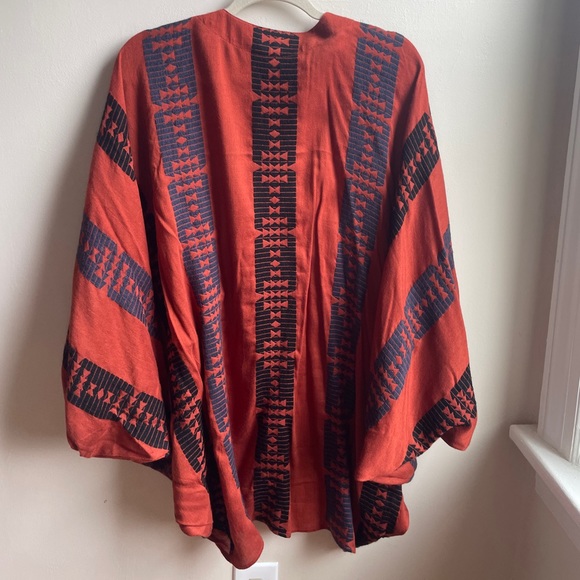 Universal Thread batwing duster - Picture 6 of 6